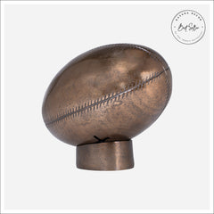 Escultura de balón de fútbol Americano