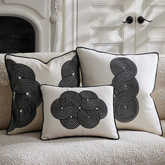 Almohada Pompidou B&W Loops Circles - Por Pedido