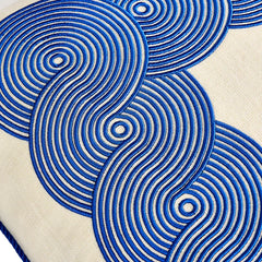 Almohada Pompidou con borde cobalto - Por Pedido