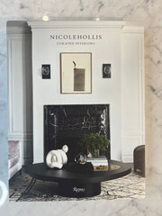 Libro Nicole Hollis