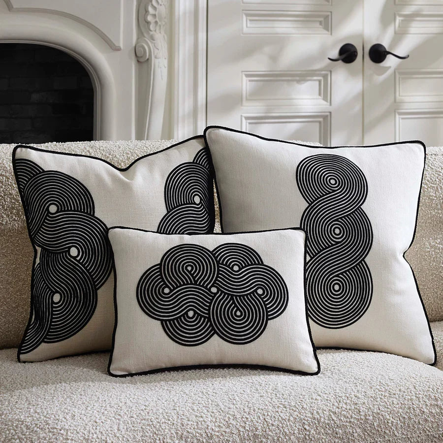 Almohada Pompidou B&W Loops Circles - Por Pedido