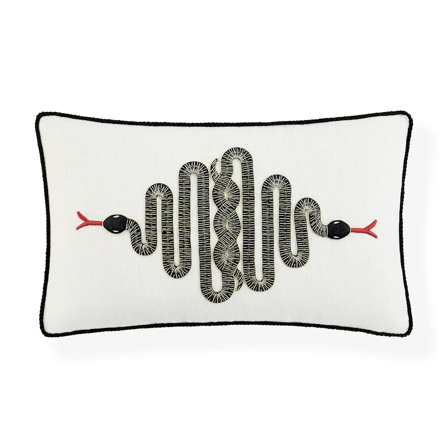 Almohada bordada con serpiente - Por Pedido
