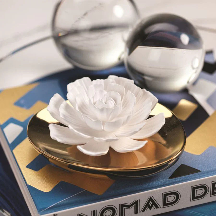 Dream Porcelain Flower M