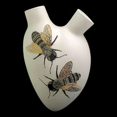 Corazón Abejas / Los amantes, como las abejas, quieren una vida tan dulce como la miel