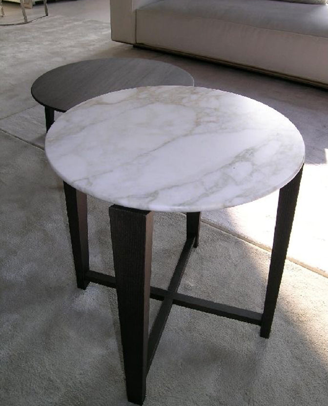 Mesa Auxiliar Judd - Personalizable