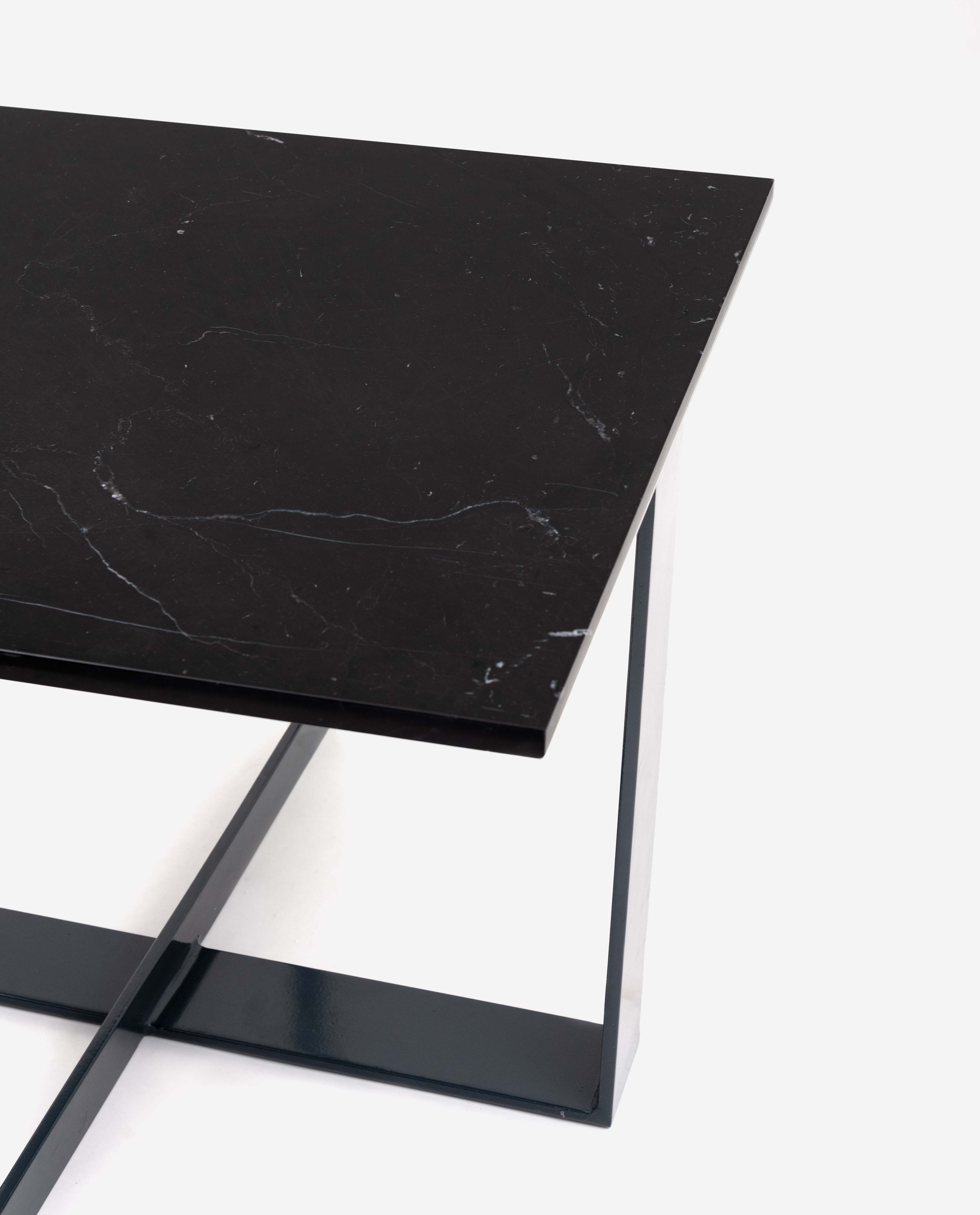 Mesa Auxiliar Ziggy  - Personalizable