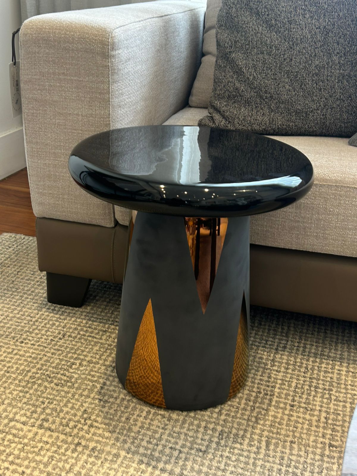 Mesa Auxiliar T-Table - Personalizable