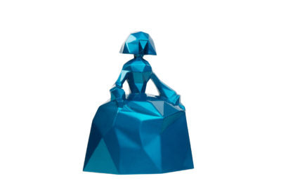 Menina 32cm